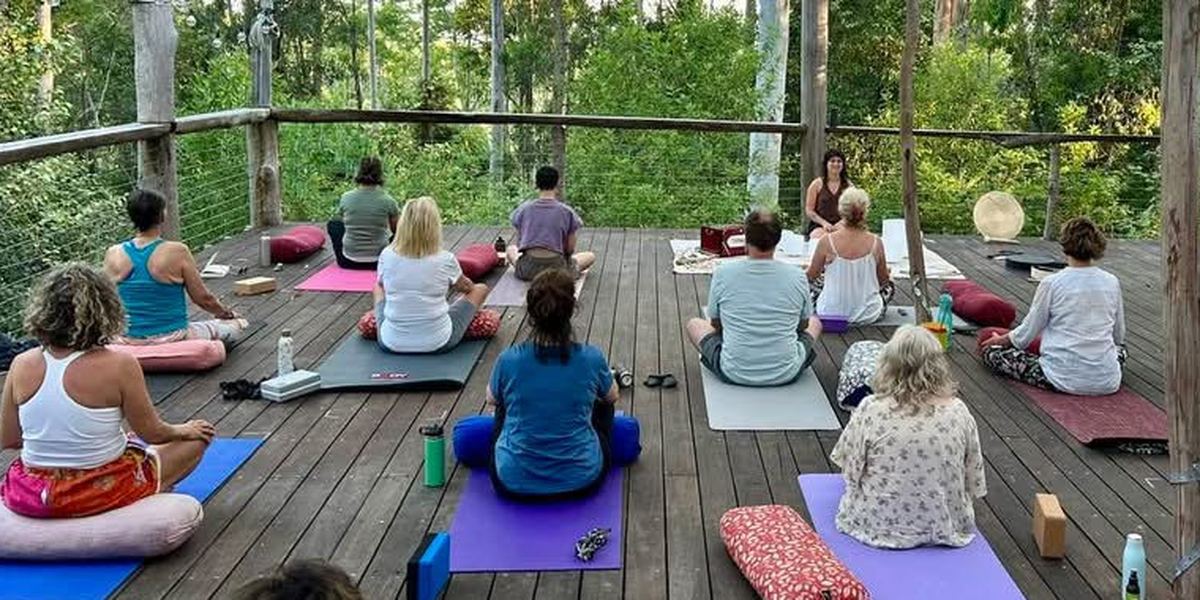 Francesca Davy Yoga