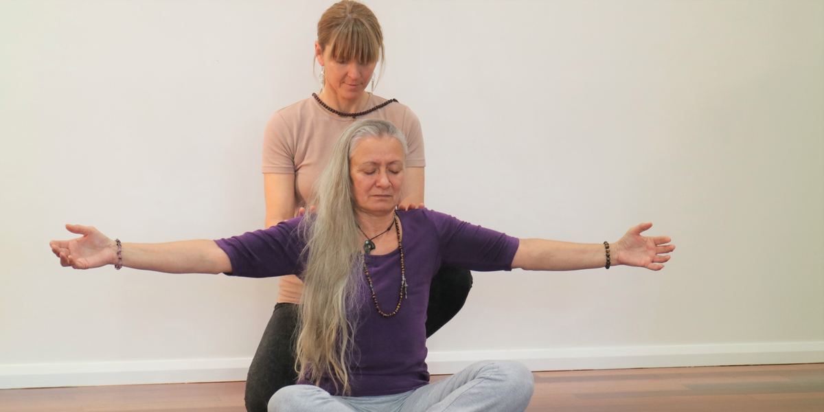 Samantha Bijok Austral Yoga