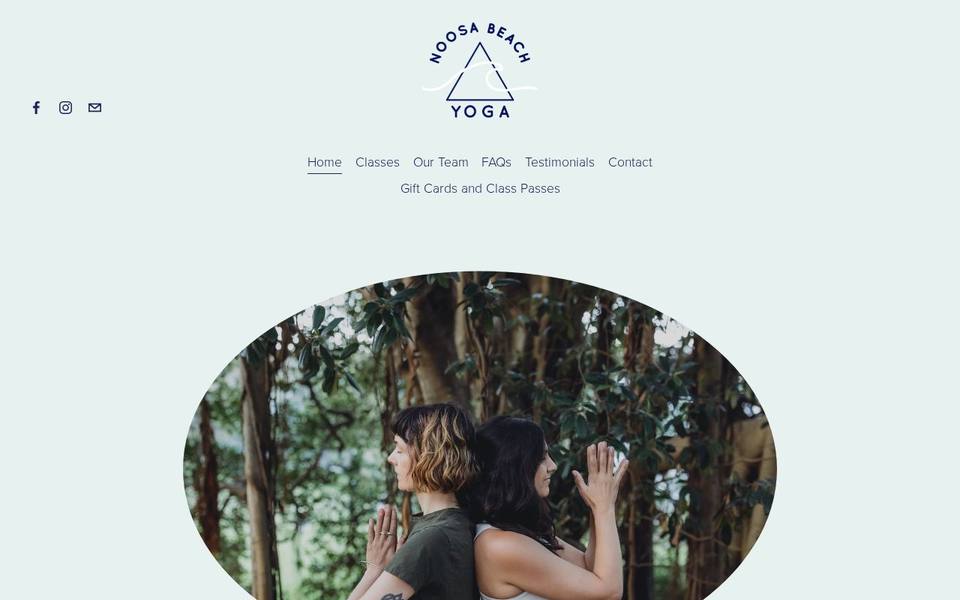 Noosa Beach Yoga website